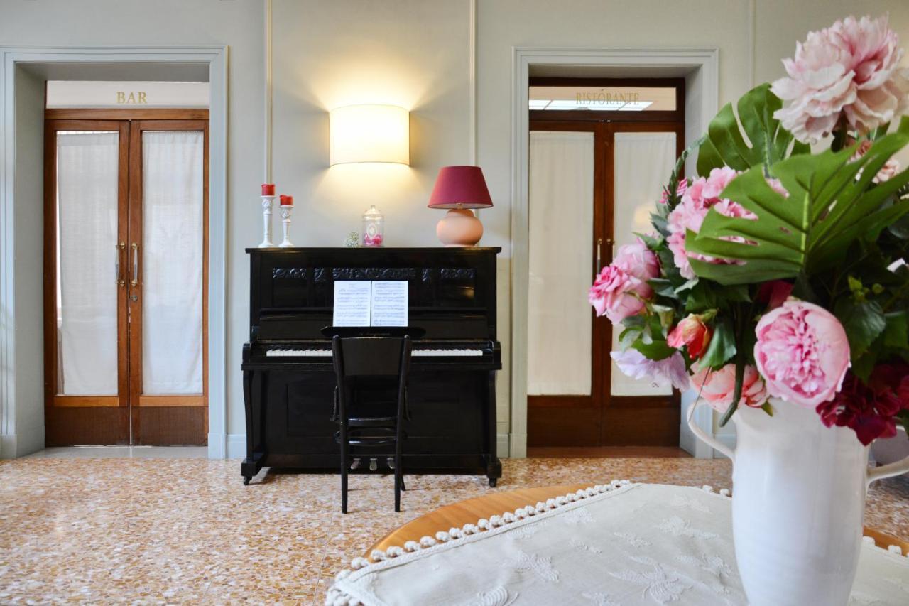 Hotel Touring Wellness & Beauty Fiuggi Esterno foto