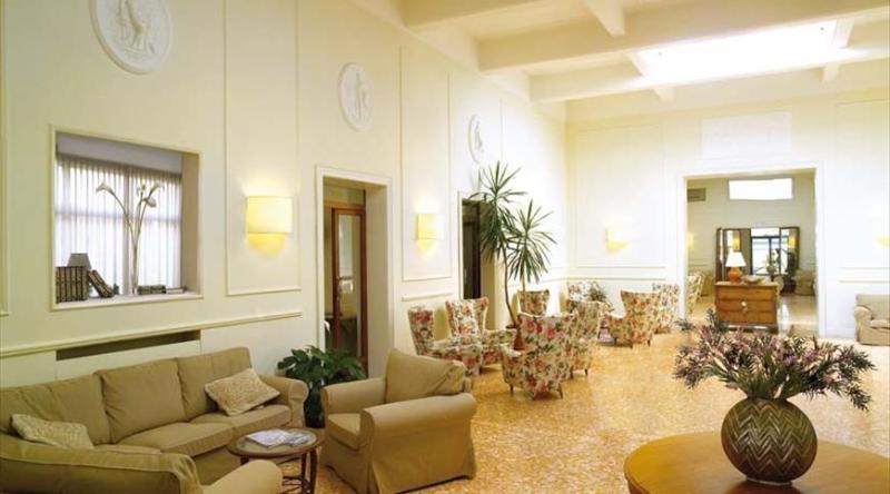 Hotel Touring Wellness & Beauty Fiuggi Esterno foto
