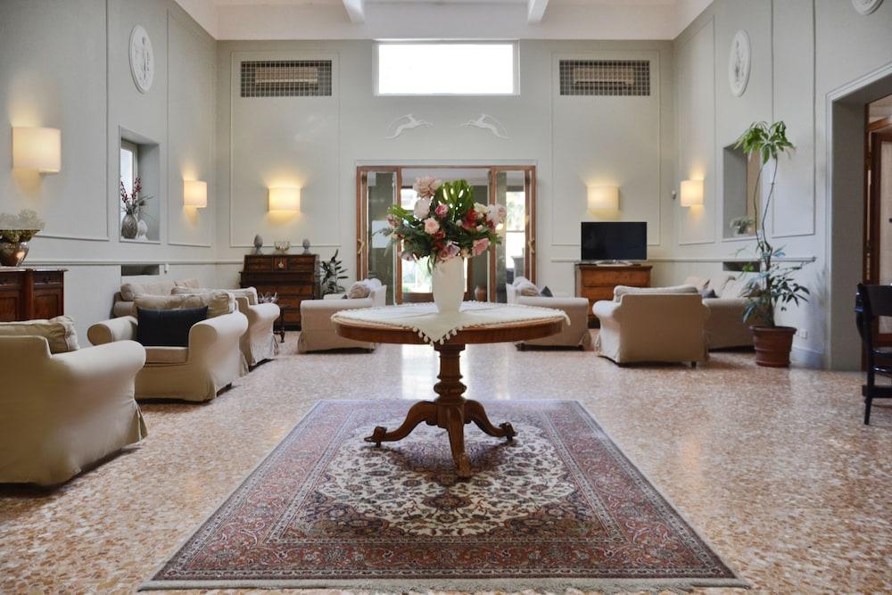 Hotel Touring Wellness & Beauty Fiuggi Esterno foto
